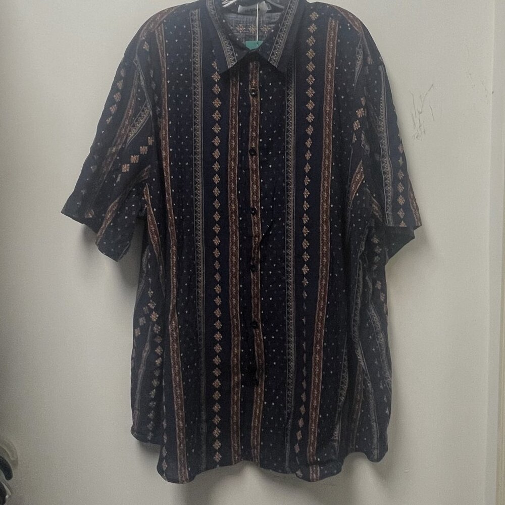 VATPAVE Men's Casual Hawaiian Floral Shirt Short Sleeve Button Down